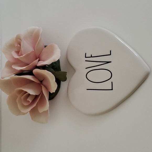 Rae Dunn Heart shaped 'LOVE' Coasters - Picture 2 of 4